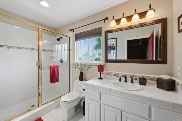 6532 Corintia St, Carlsbad, CA 92009