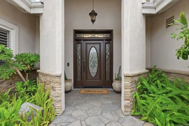 6532 Corintia St, Carlsbad, CA 92009