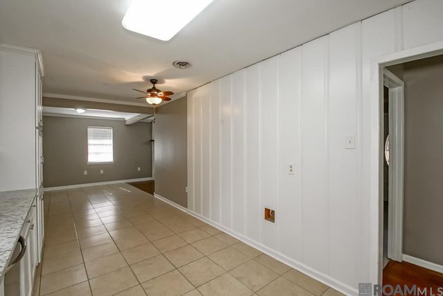 34868 Gravesbriar Dr, Denham Springs, LA 70706