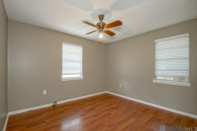 34868 Gravesbriar Dr, Denham Springs, LA 70706