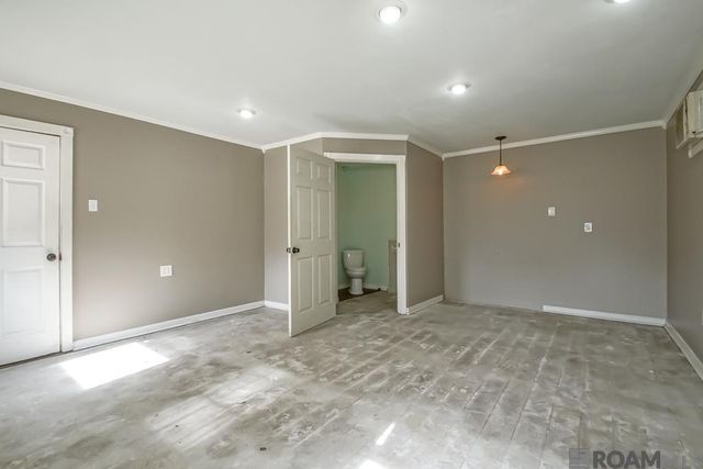 34868 Gravesbriar Dr, Denham Springs, LA 70706