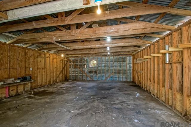 34868 Gravesbriar Dr, Denham Springs, LA 70706