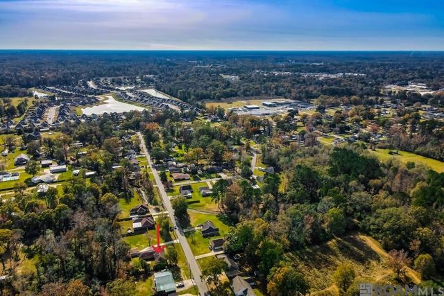 34868 Gravesbriar Dr, Denham Springs, LA 70706