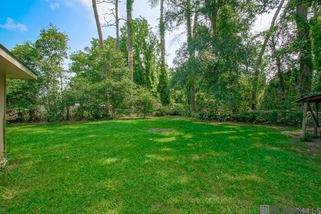 34868 Gravesbriar Dr, Denham Springs, LA 70706