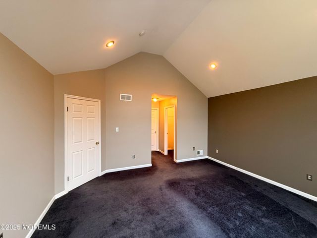 1811 Bellmore Street, Oakhurst, NJ 07755