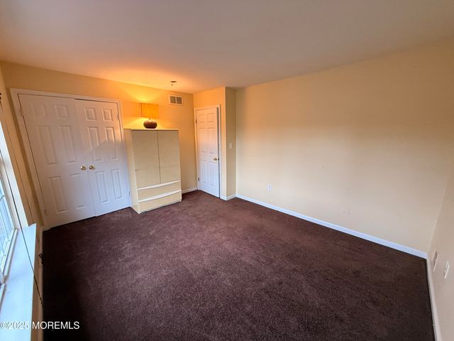 1811 Bellmore Street, Oakhurst, NJ 07755