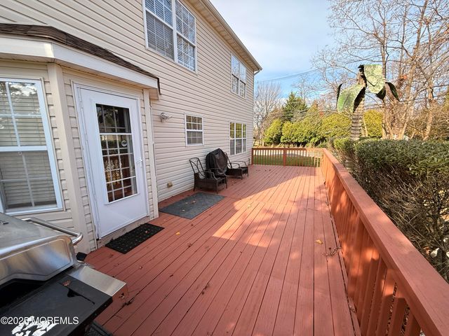 1811 Bellmore Street, Oakhurst, NJ 07755