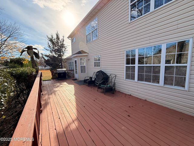 1811 Bellmore Street, Oakhurst, NJ 07755