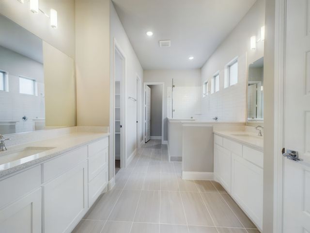11192 Hocking Hills Drive, Frisco, TX 75035