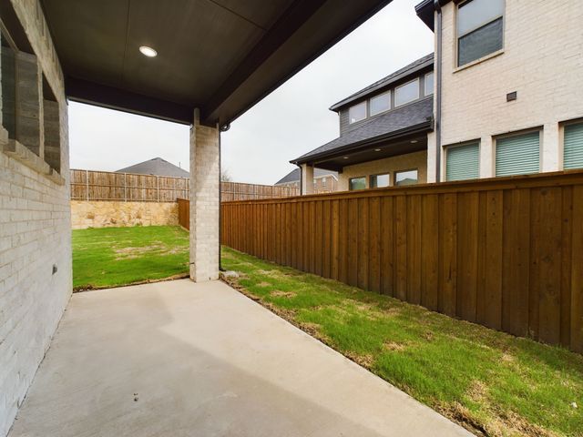 11192 Hocking Hills Drive, Frisco, TX 75035