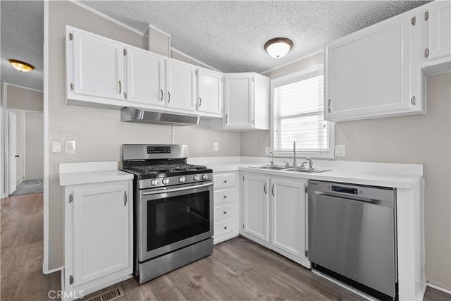 7717 Church Avenue 16, Highland, CA 92346