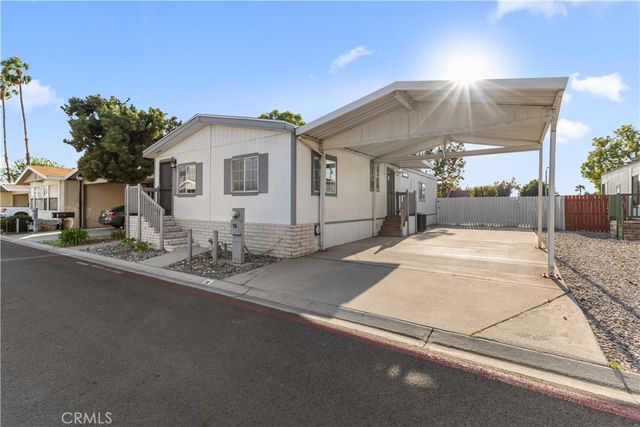 7717 Church Avenue 16, Highland, CA 92346