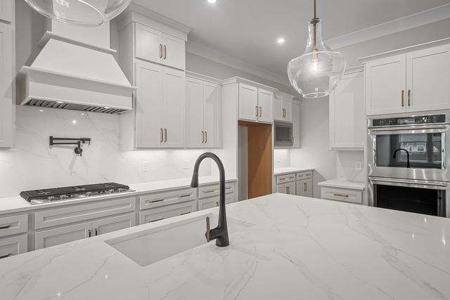 7424 Leelee Drive, Franklin, TN 37064