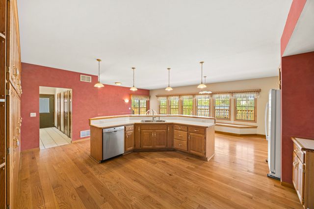 7689 Cole Court, Yorkville, IL 60560