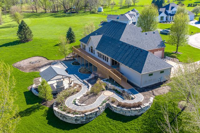 7689 Cole Court, Yorkville, IL 60560
