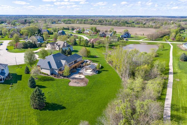 7689 Cole Court, Yorkville, IL 60560