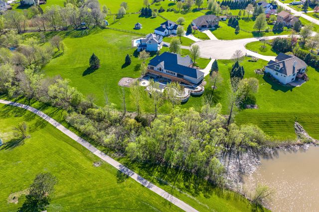 7689 Cole Court, Yorkville, IL 60560