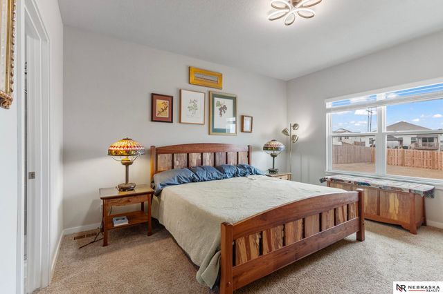 6422 Harvest Drive, Papillion, NE 68133