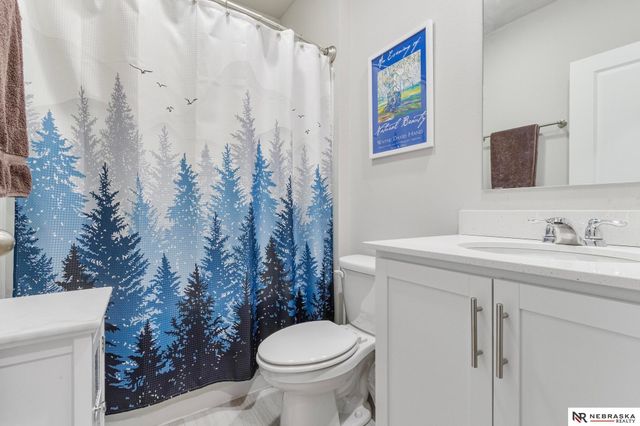 6422 Harvest Drive, Papillion, NE 68133