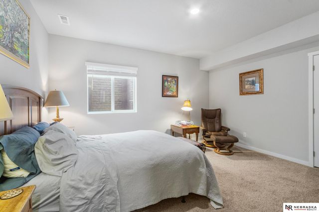 6422 Harvest Drive, Papillion, NE 68133