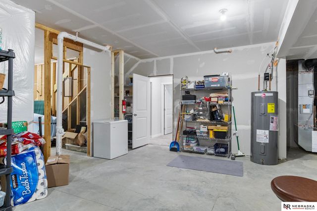 6422 Harvest Drive, Papillion, NE 68133