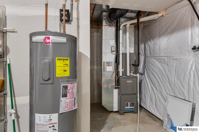 6422 Harvest Drive, Papillion, NE 68133