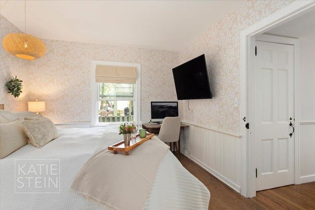 2035 Hall Street, Grand Rapids, MI 49506
