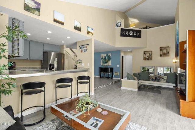 3027 Harbor Boulevard, Oxnard, CA 93035