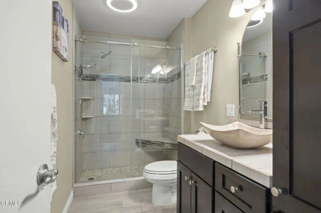 3027 Harbor Boulevard, Oxnard, CA 93035
