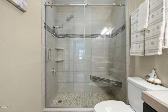 3027 Harbor Boulevard, Oxnard, CA 93035