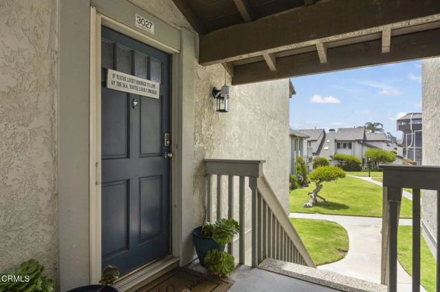 3027 Harbor Boulevard, Oxnard, CA 93035