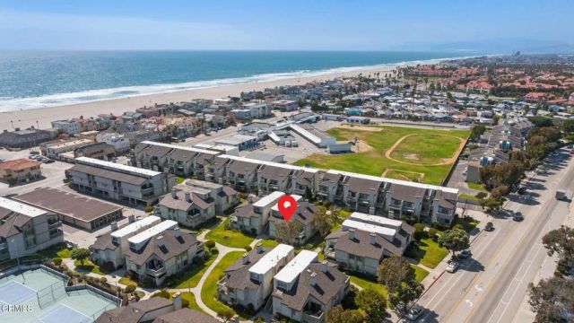 3027 Harbor Boulevard, Oxnard, CA 93035