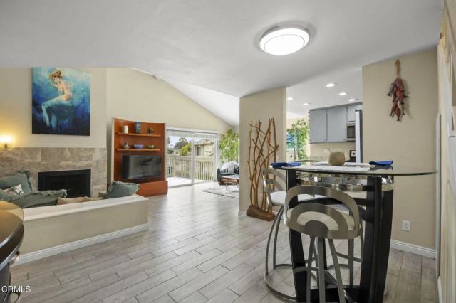 3027 Harbor Boulevard, Oxnard, CA 93035