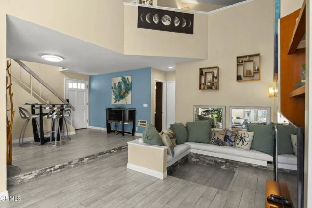 3027 Harbor Boulevard, Oxnard, CA 93035