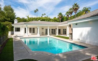 1605 Loma Vista Drive, Beverly Hills, CA 90210