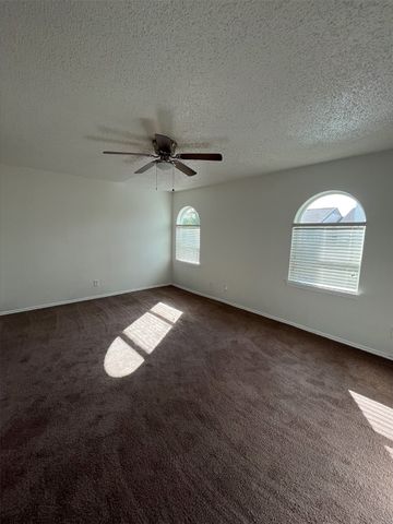 9524 Military Parkway 14003, Dallas, TX 75227