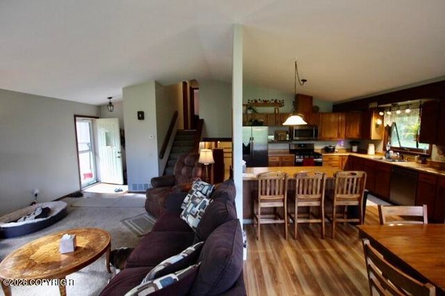 1075 N Shenandoah Drive, Wasilla, AK 99645