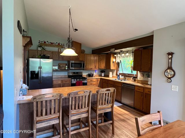 1075 N Shenandoah Drive, Wasilla, AK 99645