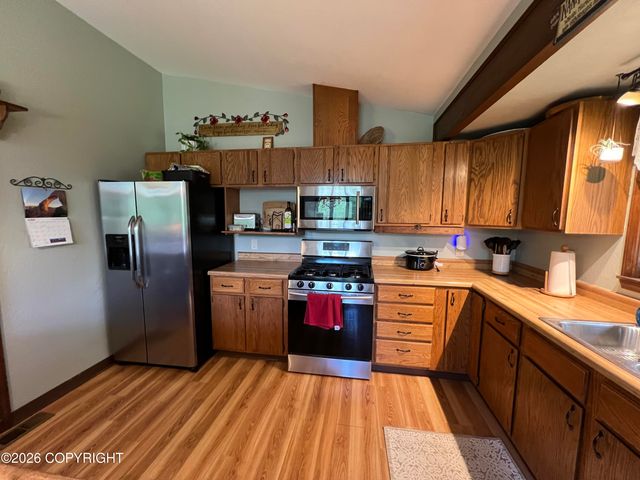 1075 N Shenandoah Drive, Wasilla, AK 99645