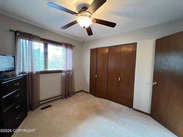 1075 N Shenandoah Drive, Wasilla, AK 99645