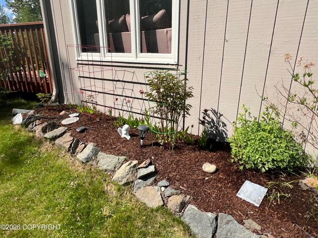 1075 N Shenandoah Drive, Wasilla, AK 99645
