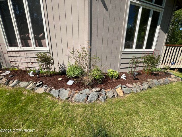 1075 N Shenandoah Drive, Wasilla, AK 99645