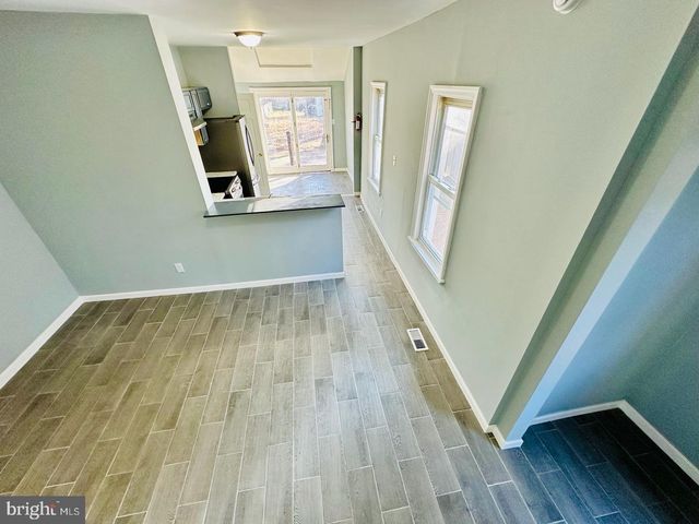 125 E WOODLAND AVE, Pitman, NJ 08071