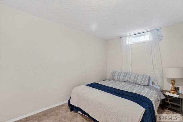 6 Stanford Avenue, Pocatello, ID 83201