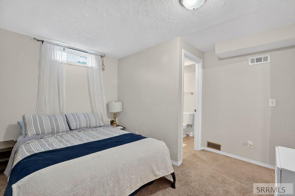 Image 24 of property listing at 6 Stanford Avenue, Pocatello, ID 83201