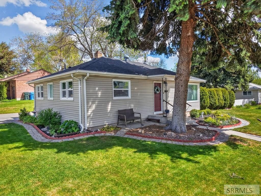 Image 44 of property listing at 6 Stanford Avenue, Pocatello, ID 83201