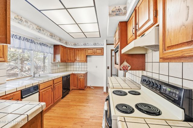 5895 Gentry Lane, Carson City, NV 89701