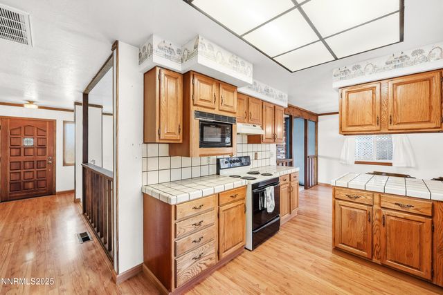 5895 Gentry Lane, Carson City, NV 89701