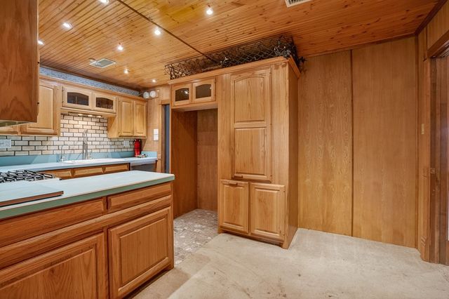 4706 Ric Dr, Midland, TX 79703