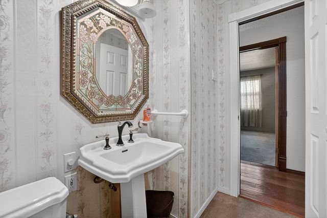 4706 Ric Dr, Midland, TX 79703